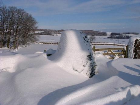 Northumberlandfarmhouse snow in January